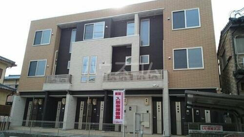 愛知県名古屋市北区安井３丁目 3階建 築9年2ヶ月
