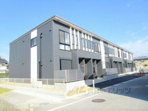 滋賀県長浜市神照町 築2年2ヶ月 2階建