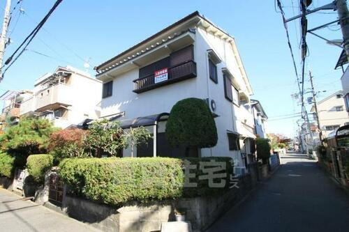 大阪府寝屋川市田井町 2階建