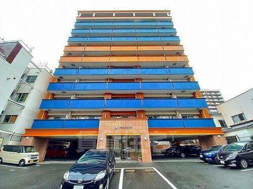 福岡県福岡市中央区清川３丁目 11階建