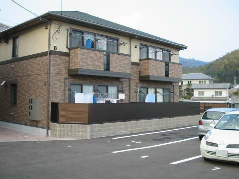 ラフィネ速谷　Ａ棟 2階建