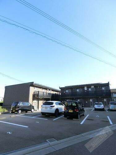 レオネクストＬ栄谷 2階建