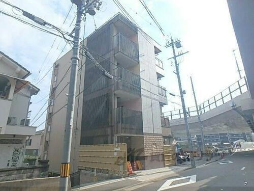 京都府京都市東山区福稲柿本町 築8年12ヶ月 4階建