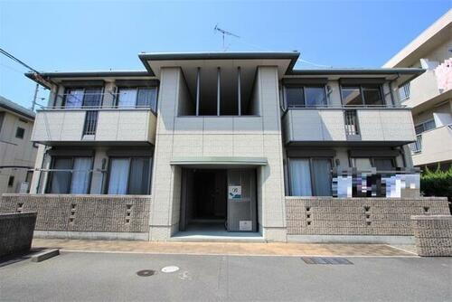 愛媛県松山市空港通５丁目 賃貸アパート