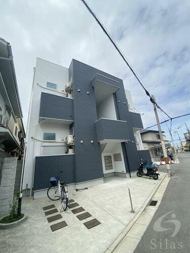 大阪府東大阪市鴻池町１丁目 2階建