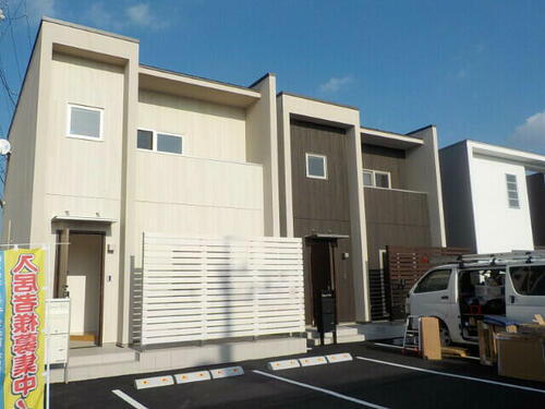 静岡県浜松市中央区大瀬町 2階建 築5年6ヶ月