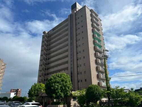 三重県松阪市末広町２丁目 賃貸マンション