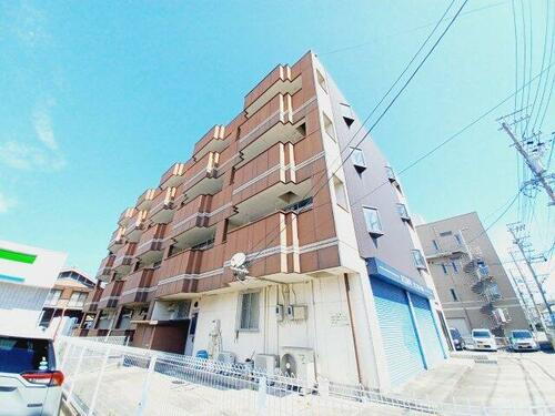 三重県津市栄町２丁目 賃貸マンション