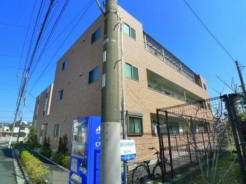 Ｐｉｅｒｒｅ　Ｍａｒｍｉｔｅ　Ｉ 3階建