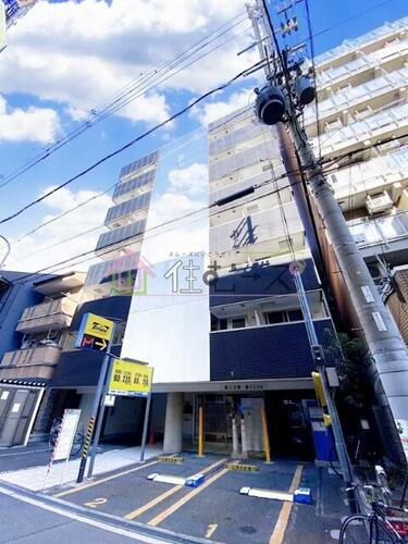 レフィナード恵美須 9階建