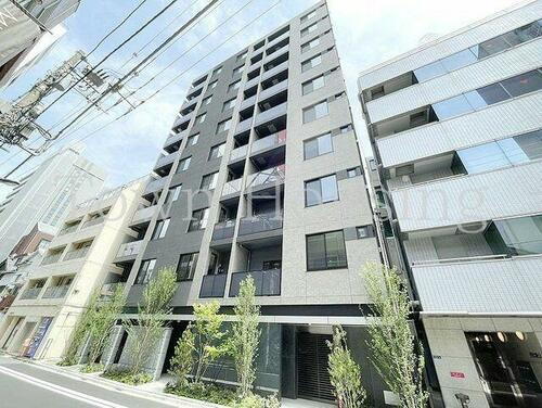 東京都中央区新富２丁目 10階建 築1年未満