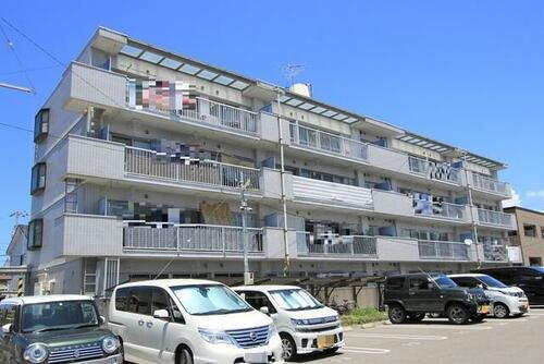 グリーンハイツ東長戸 4階建