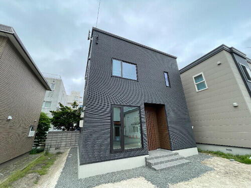 北海道札幌市中央区南十四条西１０丁目 賃貸一戸建て