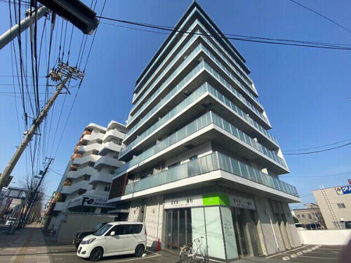 北海道札幌市豊平区平岸三条１３丁目 9階建 築2年2ヶ月
