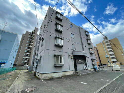 北海道札幌市中央区南十一条西１２丁目 4階建 築36年4ヶ月