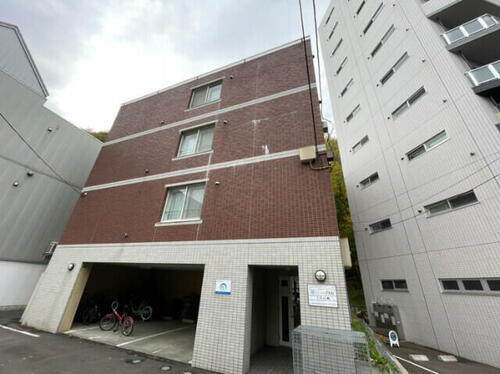 北海道札幌市中央区南六条西２６丁目 4階建 築21年5ヶ月