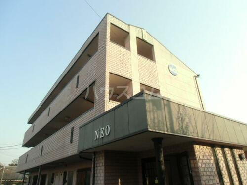 愛知県大府市長草町前屋敷 3階建 築20年4ヶ月