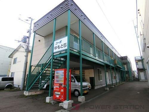 コーポゆもと５ 2階建