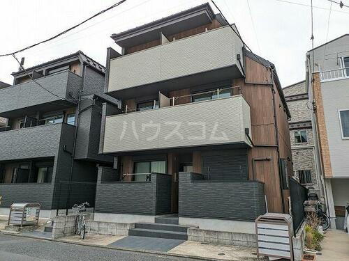 ルネコート高砂ＷＥＳＴ　Ｂ棟 3階建