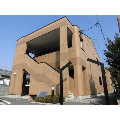 クレセント・ＭＩＵ　Ｂ棟 2階建