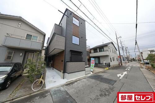 シャノワール中村公園 3階建
