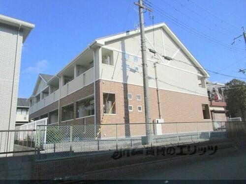 大阪府枚方市楠葉野田１丁目 2階建