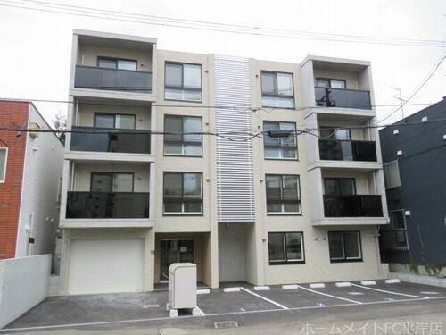 北海道札幌市豊平区中の島一条１丁目 賃貸マンション