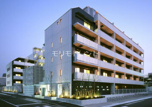 神奈川県横浜市鶴見区鶴見中央３丁目 6階建 築18年4ヶ月