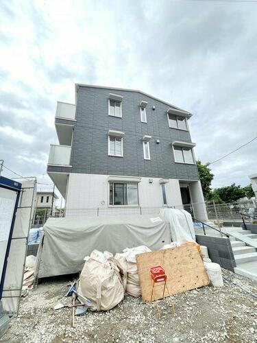 神奈川県川崎市宮前区けやき平 3階建 築2年1ヶ月