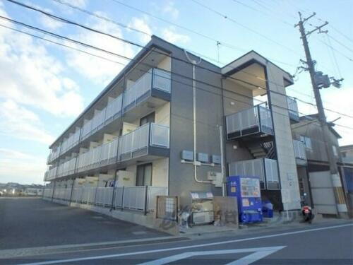 京都府宇治市槇島町 3階建 築16年8ヶ月