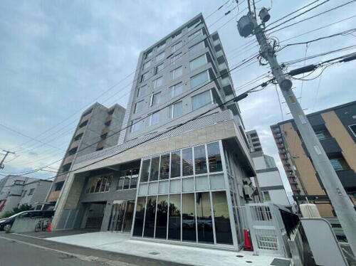 北海道札幌市中央区南二条西２５丁目 9階建 築2年7ヶ月
