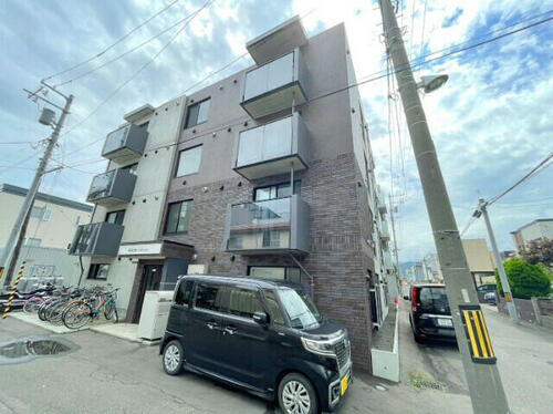 北海道札幌市西区西町北１２丁目 4階建 築4年11ヶ月