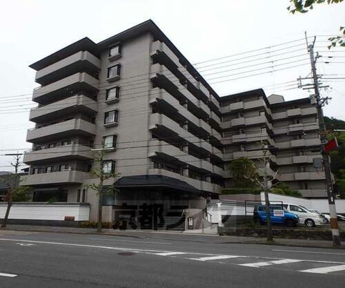 パークハイム宝ヶ池銀杏館