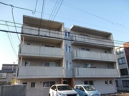 プリマベーラ南平岸 4階建