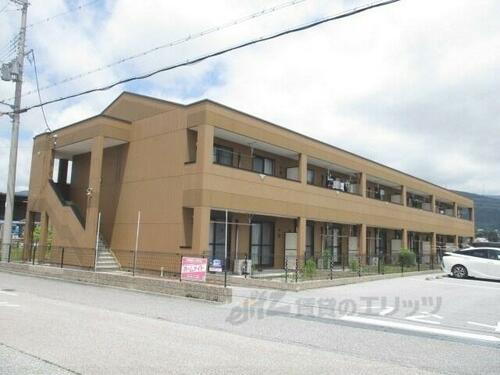 滋賀県米原市天満 2階建 築14年10ヶ月