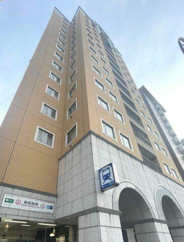 東新宿レジデンシャルタワー 地上15階地下2階建