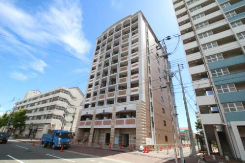 Ｌｕｘｅ神戸ＷＥＳＴ 11階建