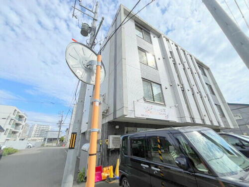 北海道札幌市西区発寒六条１０丁目 4階建 築9年5ヶ月