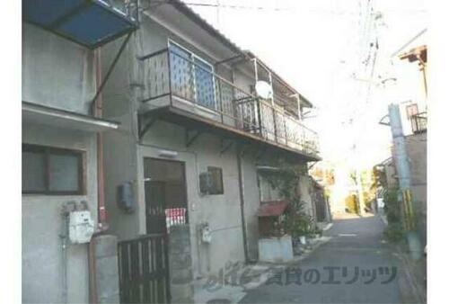 京都府京都市右京区西京極南方町 2階建