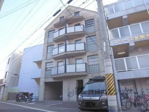 京都府京都市北区衣笠荒見町 6階建