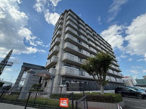 福岡県福岡市博多区空港前２丁目 賃貸マンション