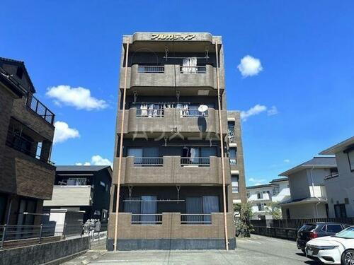 静岡県浜松市中央区高林３丁目 4階建