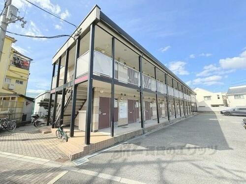 大阪府交野市星田北４丁目 2階建