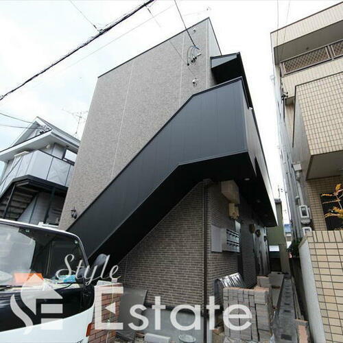 エクシア道徳 2階建