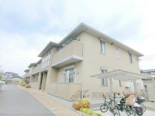 京都府京田辺市東鍵田 築10年11ヶ月 2階建