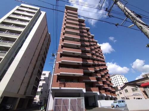 北海道札幌市中央区北四条西１１丁目 14階建 築18年4ヶ月