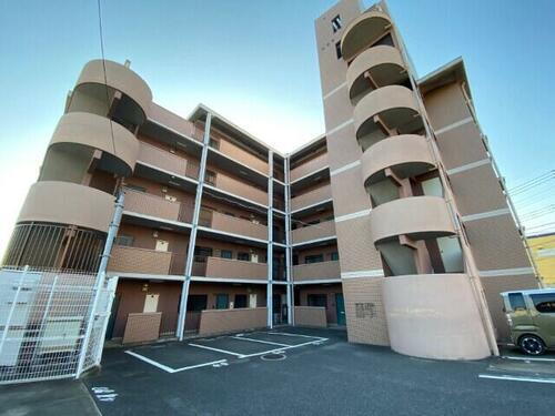 福岡県北九州市若松区青葉台南１丁目 5階建 築31年6ヶ月