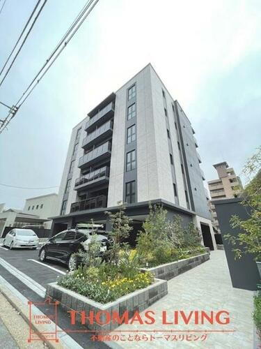 福岡県福岡市中央区六本松３丁目 6階建 築1年5ヶ月
