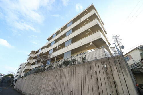 兵庫県神戸市北区鈴蘭台西町１丁目 賃貸マンション