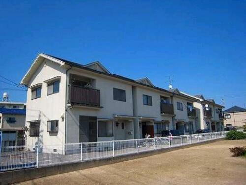 コーポ新具 2階建